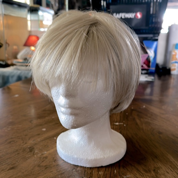 Noriko Collection Other - 💯Noriko Collection By Aderans, Wig, creamy blond, brand new, never warn!💯